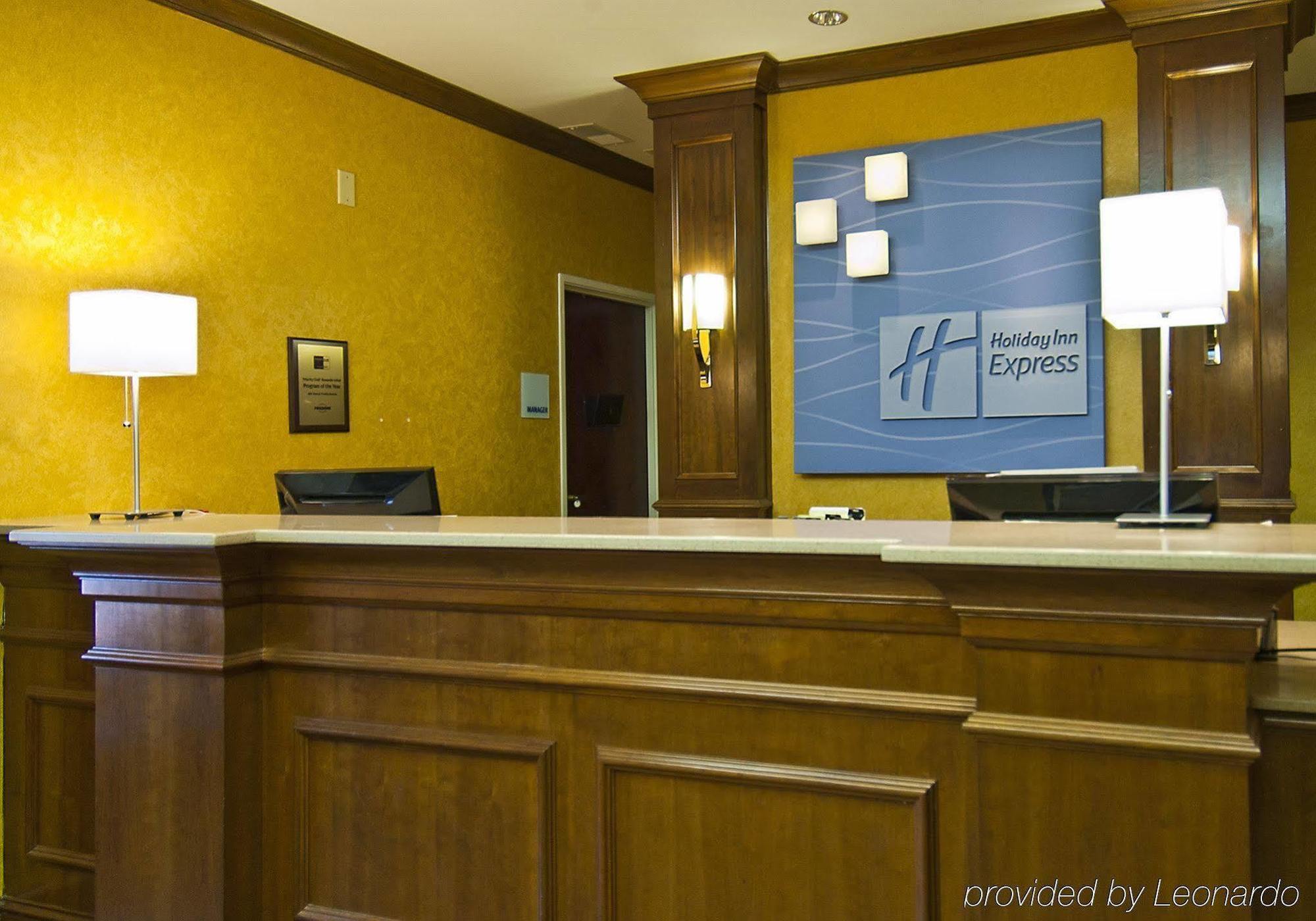 Holiday Inn Express & Suites Tupelo By Ihg Interiør billede